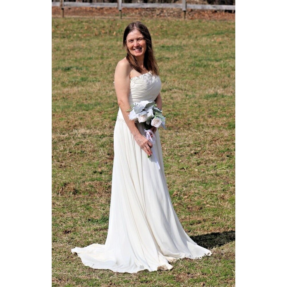 Celavie Collection Toga  Gown Evening Dress Ivory Wedding Size Medium Beaded HTF